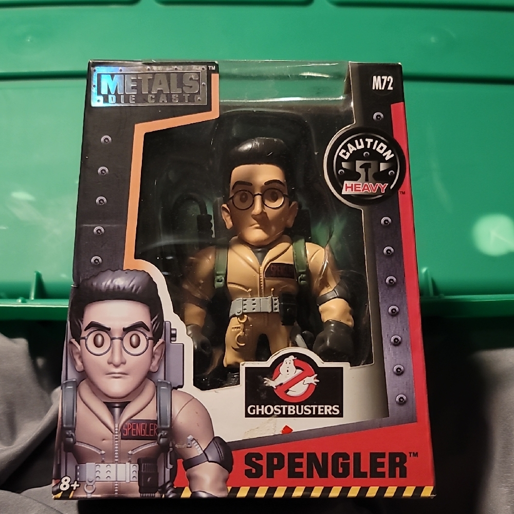 Black and Cream Action Figures Playset